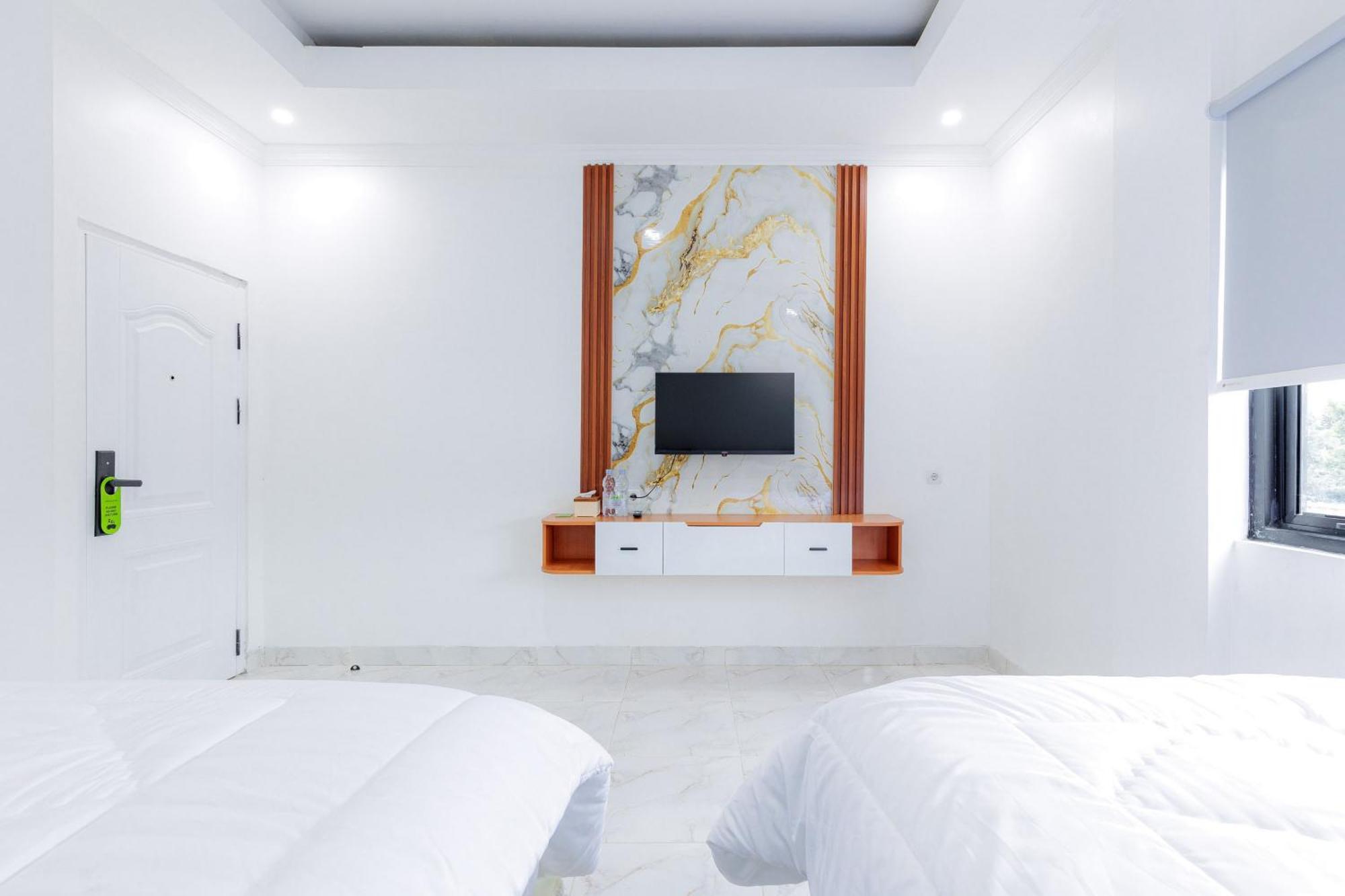 Urbanview Hotel Amira Syariah Bogor Pamoyanan Ngoại thất bức ảnh